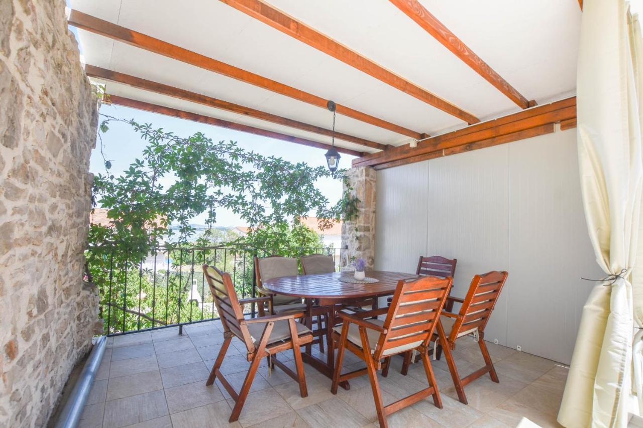 Apartments Tarragon Ugrinici Экстерьер фото