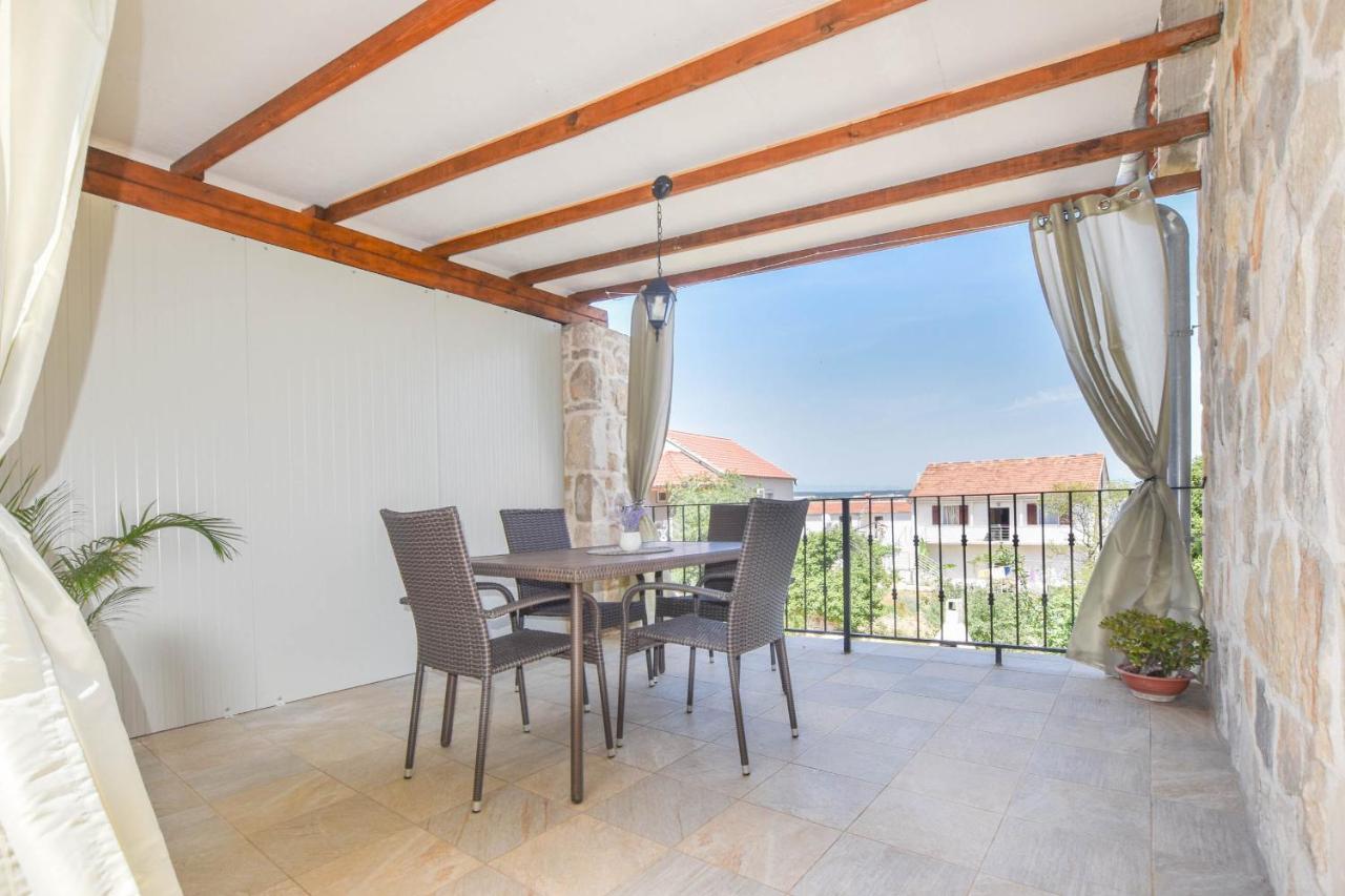Apartments Tarragon Ugrinici Экстерьер фото