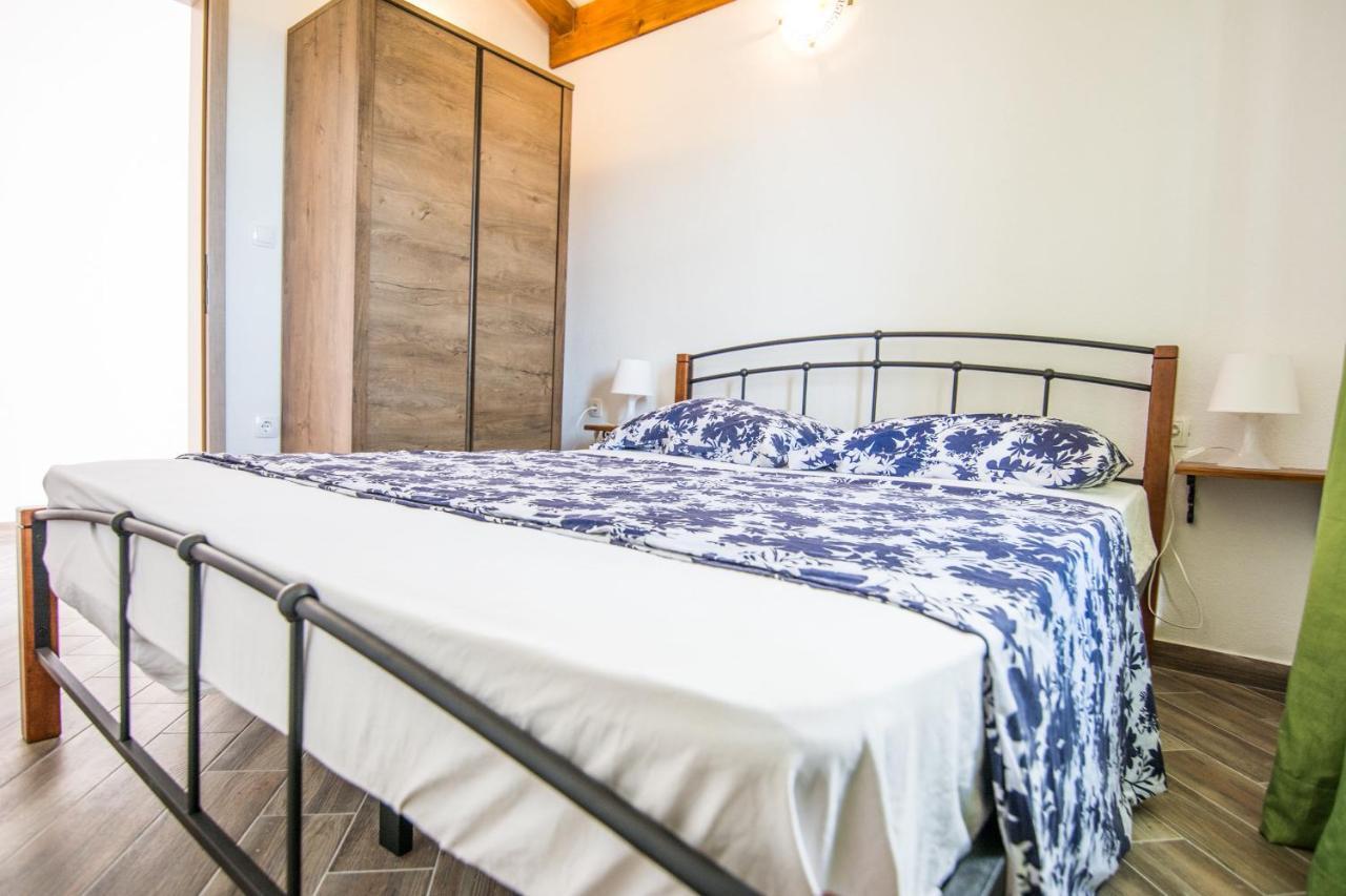 Apartments Tarragon Ugrinici Экстерьер фото